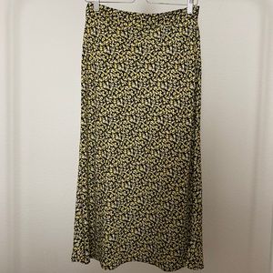 Floral midi-skirt 🌼